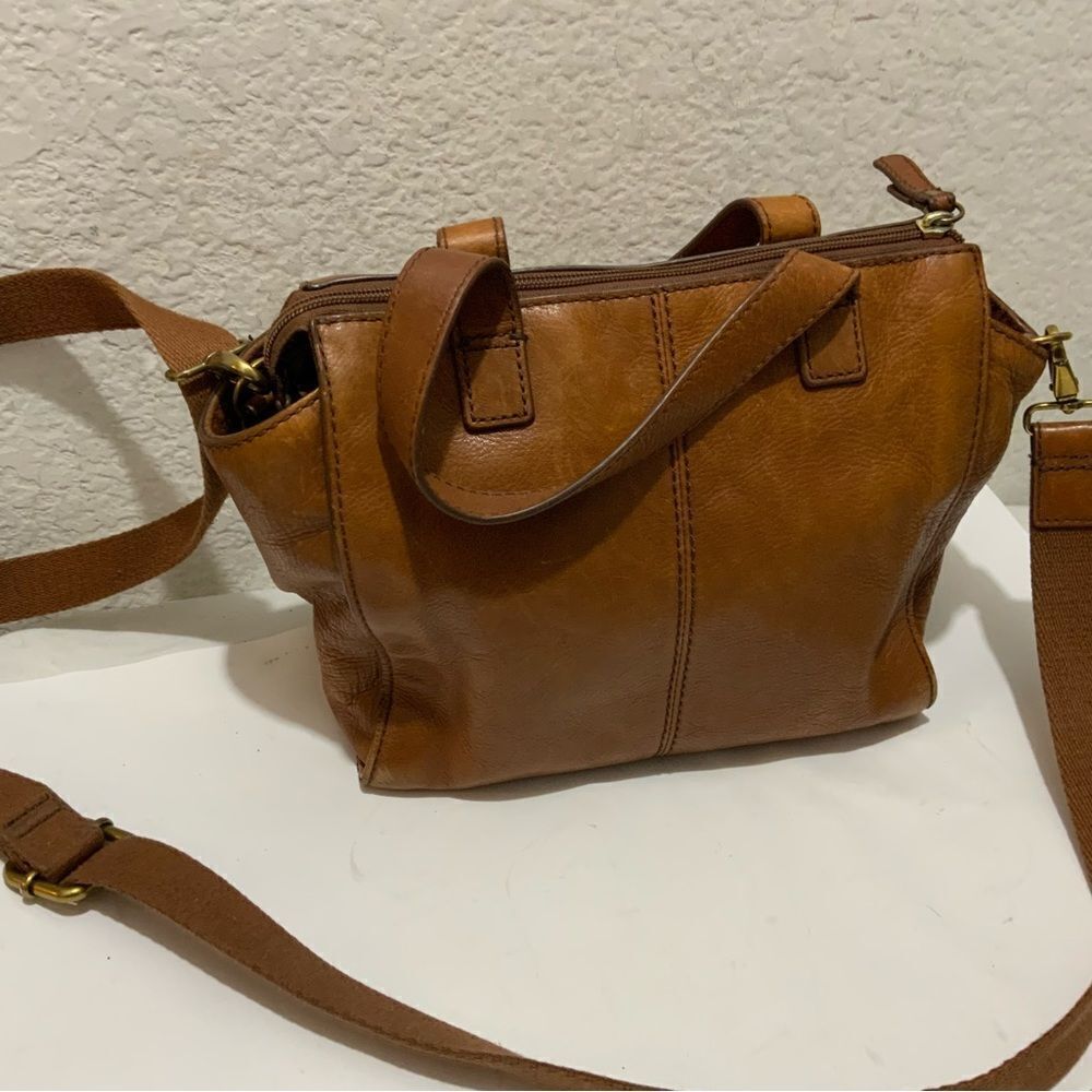 Fossil Crossbody Bag Soft cowhide Leather Purse Convertible Purse zipper